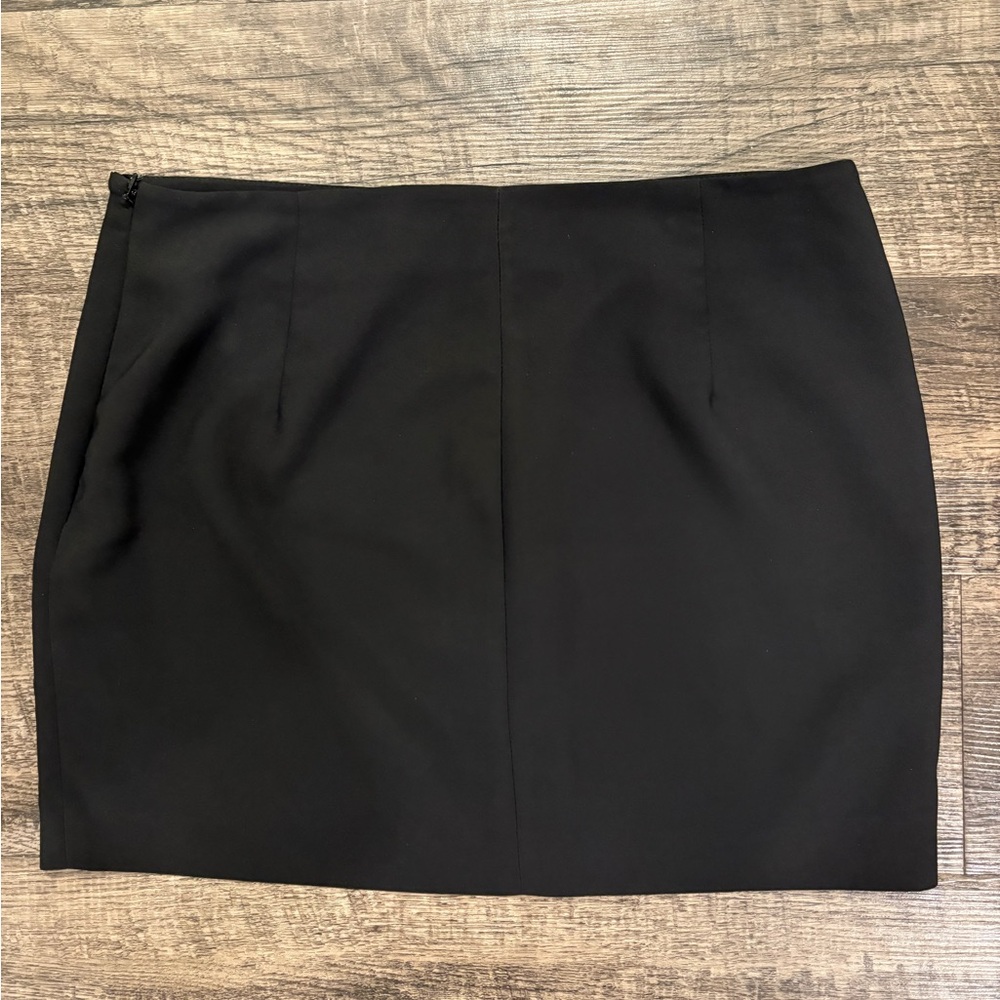 Express Black Mini Skirt - Size 6 - Fully Lined